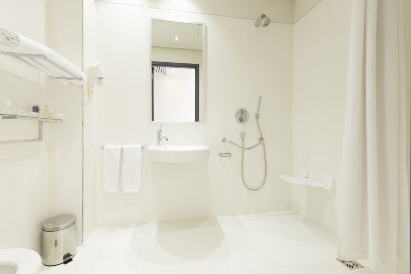 Walk-in Shower with Corner Seat